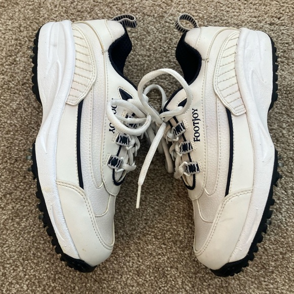 FootJoy Youth White Black Lace Up Golf Shoe Athletic Cleats Size 3 M - Picture 2 of 6